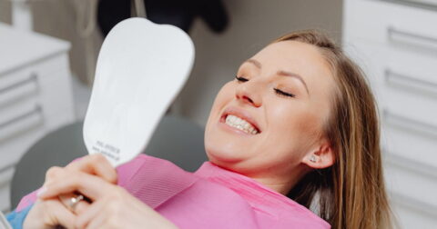 teeth whitening services for a beautiful smile