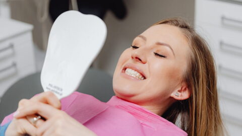 teeth whitening services for a beautiful smile